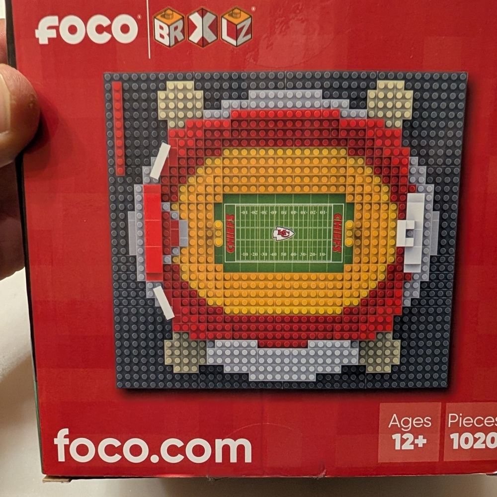 FOCO Brix Kansas City Chiefs Stadium Brick Set - Red & Gold